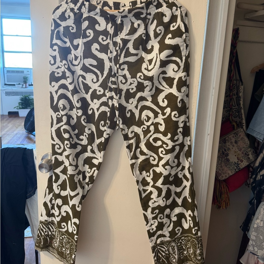 Soho Olive and White Patterned Pants